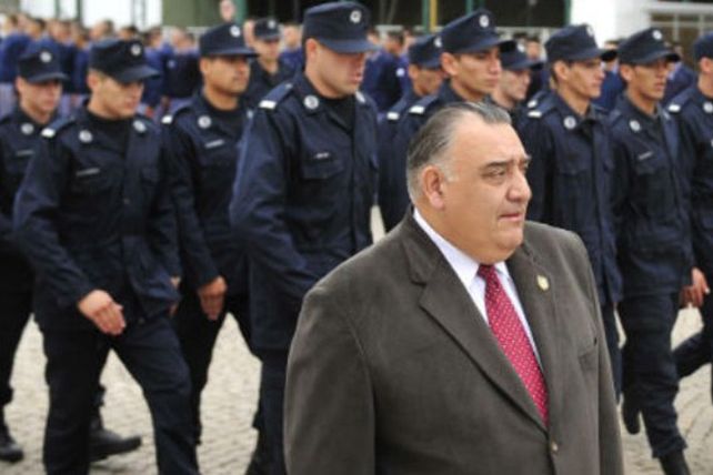 Tres de cuatro aspirantes a policía ingresan sólo para cobrar un sueldo