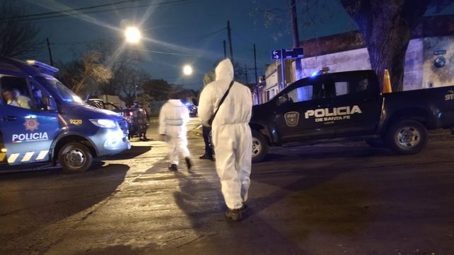 Balacera en zona sur. Personal de la AIC trabaja en las inmediaciones de Amenábar y Beruti. 