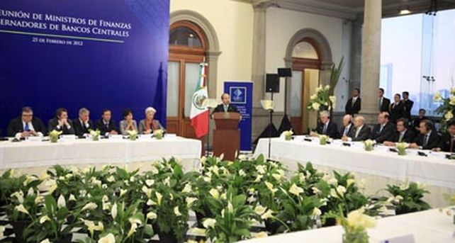 El G-20 presiona a Europa para que ampl&iacute;e el fondo de rescate financiero