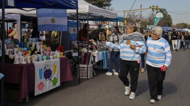 Exitoso festejo de 9 de julio en la avenida Aristóbulo del Valle