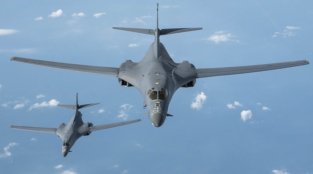 Bombarderos estratégicos B-1 como los que podrían participar de las operaciones en Medio Oriente.&nbsp;