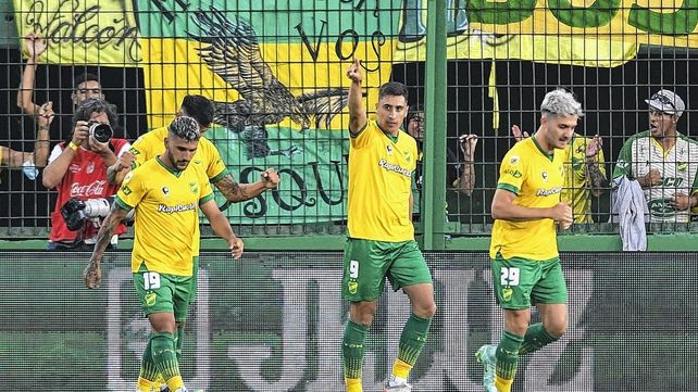 Defensa busca dar el primer paso ante  Sacachispas en Copa Argentina