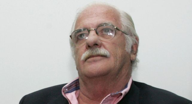 El acto fallido de Carlos Carrascosa en una entrevista: ¡Mirá cómo se pisó!