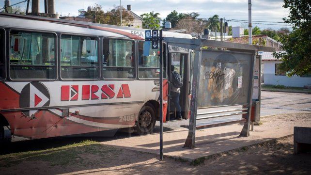 Colectivos en Paraná: se suspendió la reunión de conciliación y reina la incertidumbre