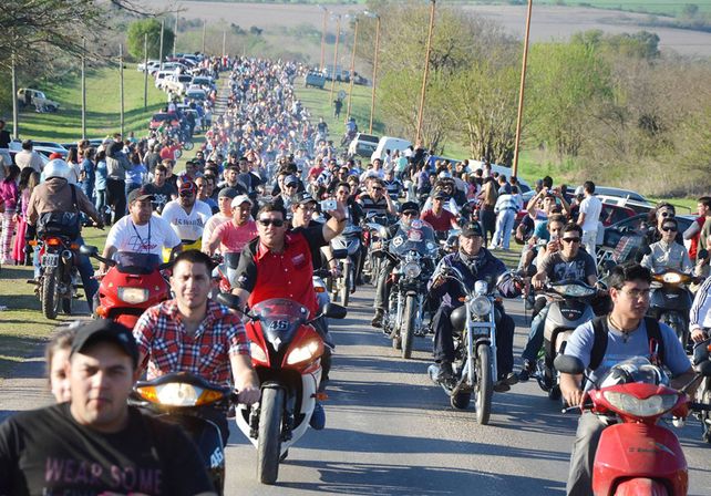 Pasión en dos ruedas. Más de 12.000 motos transformaron por unos días la fisonomía local.
