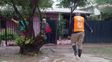 Temporal en Villa Minetti: hay 25 evacuados y comienza a descender el agua tras los anegamientos