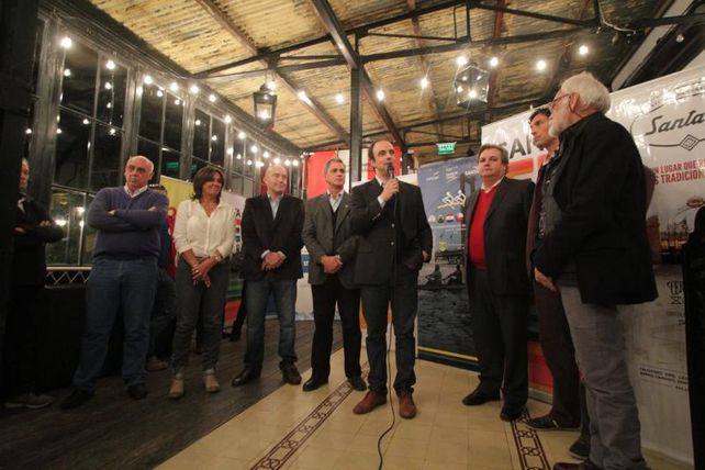 Sudamericano de Remo Máster: Más de 600 remeros competirán en Santa Fe