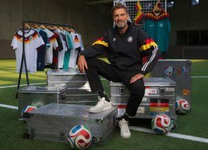 Jürgen Klopp fue presentado como nuevo entrenador de Alemania