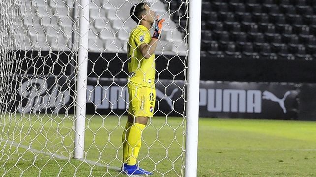 Godoy Cruz encontró arquero tras la negativa de Burián