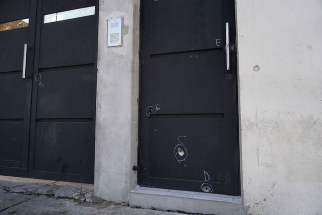 Doble crimen: acribillaron a dos hombres y uno era policía