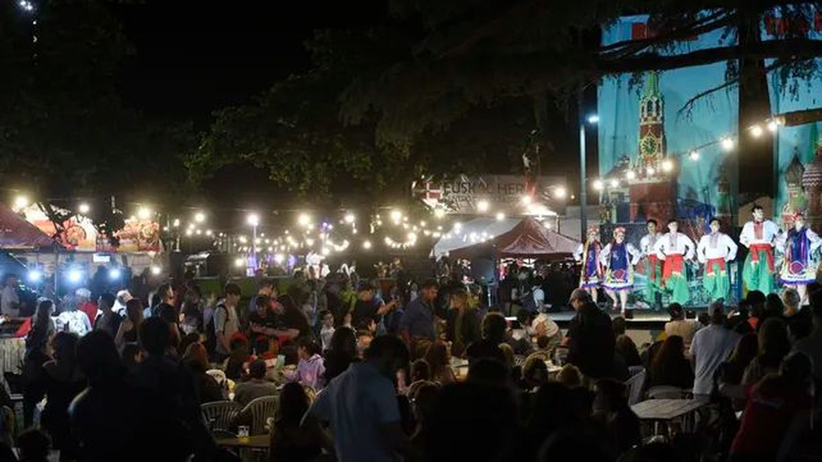 El fenómeno de El Niño complica la organización de la Fiesta de las Colectividades