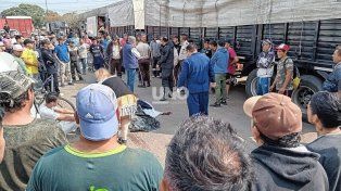 Tragedia en el Mercado de Abasto: un camionero arrolló y mató a un comprador de 50 años