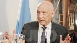 Reforma constitucional: Bonfatti reunirá a la oposición en febrero