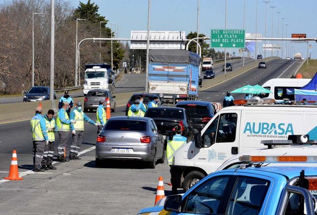 Seguridad vial: consejos clave para viajar en auto en las vacaciones