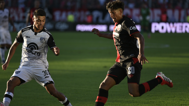 Facundo Guch fue el mejor de las modificaciones que decidió Kudelka en el once de Newells.