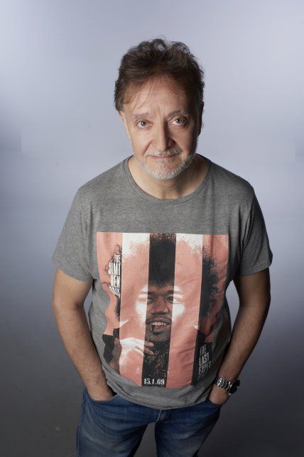 Sergio Marchi tiene 9 libros sobre la escena rockera