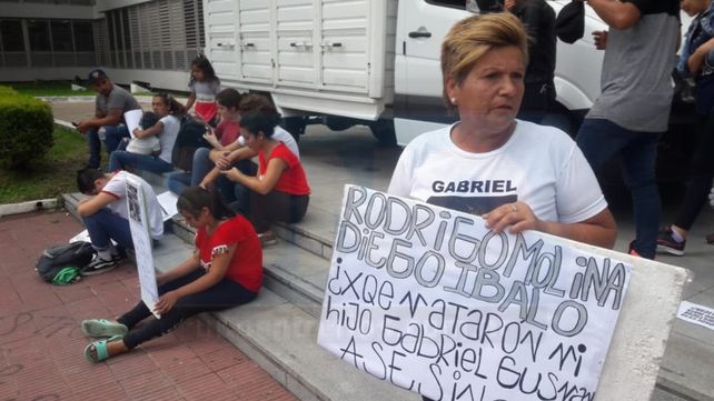 Familiares de Gabriel Gusmán y de Alejandra Rucu Silva pidieron Justicia y celeridad