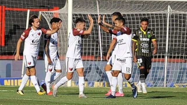 Colón buscará ganarle a San Lorenzo para seguir con chances de llegar a la final.&nbsp;