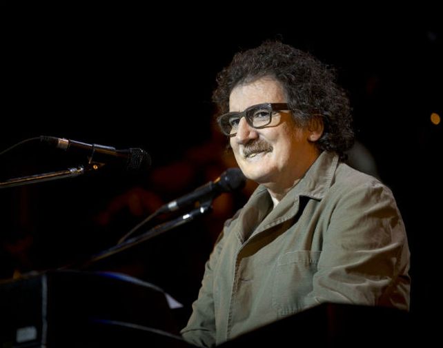 Otro susto. El músico sintió un malestar y dio el alerta. Le harán una batería de estudios.