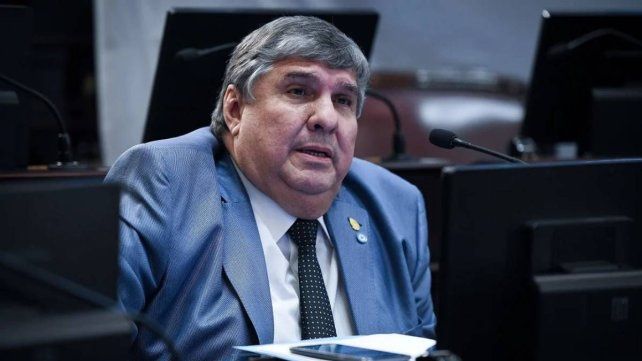 José Mayans acusó a Milei de descreer de la división de poderes: Muy parecido a un gobierno de facto