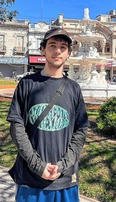 Auge y su camino en el rap: Hay que animarse a compartir y mostrar lo propio