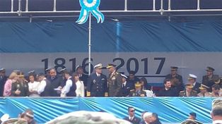 Explicaron el error histórico grave en el palco oficial del 25 de mayo