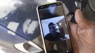 Crimen del taxista: Juan Manuel Britos, de 40 años, asesinado a metros de su casa de Felipe Moré al 2600.&nbsp;