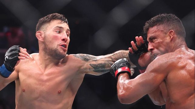 El combate ante su ídolo Barboza, al que terminó retirando de la UFC.