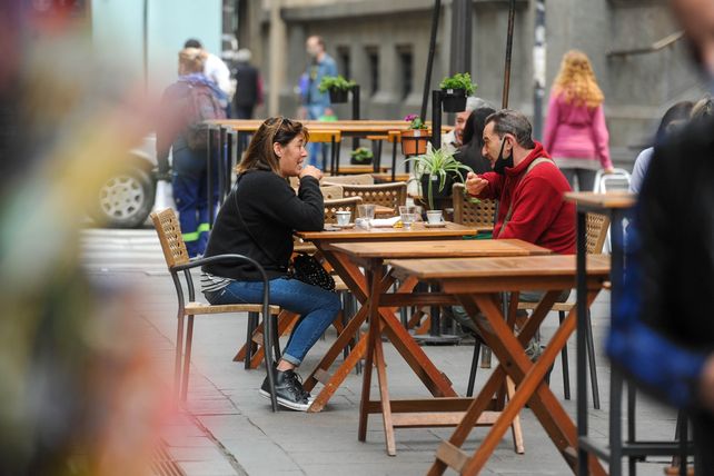 Los bares ya instalados podrán negociar reducciones impositivas municipales a cambio de realizar mejoras en sus fachadas.
