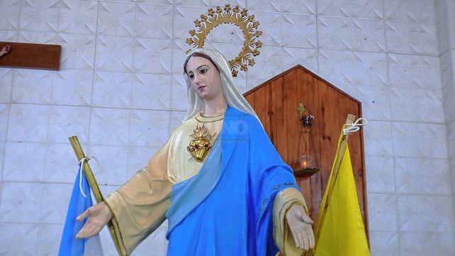 En Bajada Grande. La parroquia Inmaculado Corazón de María vivirá el domingo su fiesta patronal.