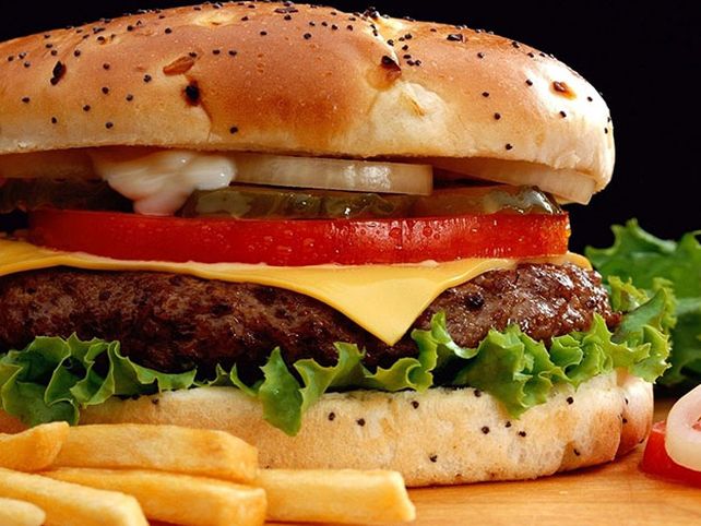Las hamburguesas comerciales tienen menos del 15 % de carne