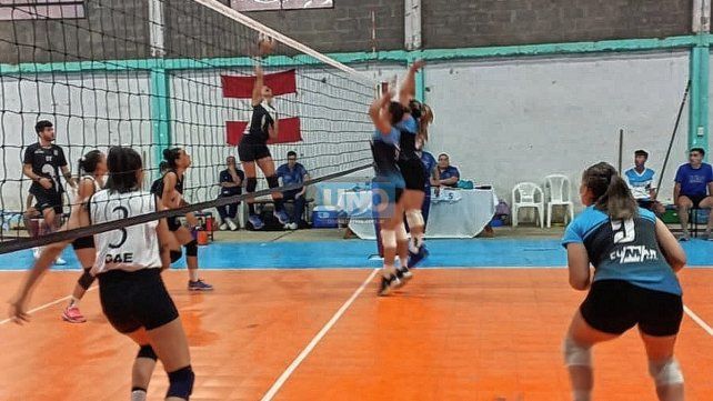 Echagüe se consagró en las ramas masculina y femenina de Primera División.
