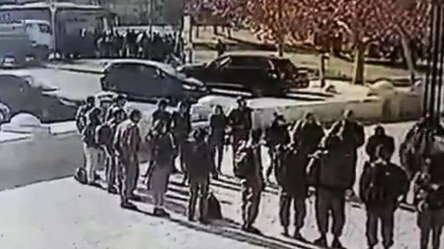 El video del ataque con un camión en Jerusalén que dejó varios muertos
