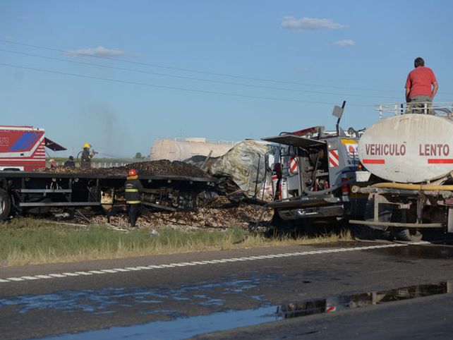 Impresionante registro fotográfico del accidente que se cobró 17 vidas