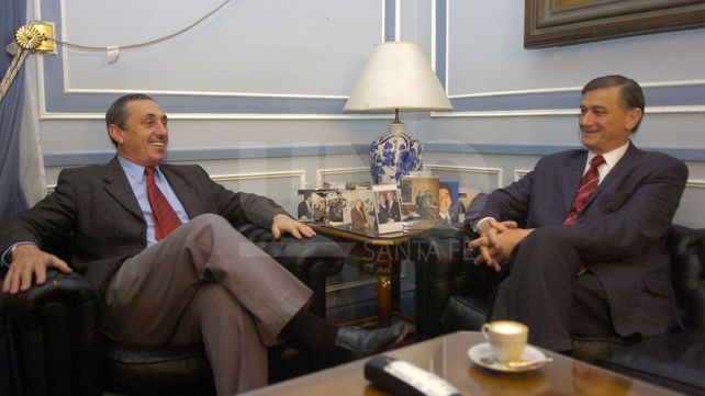 Junto a Hermes Binner