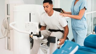 De la emergencia a la rehabilitación: cómo se reconstruye la vida tras una lesión medular