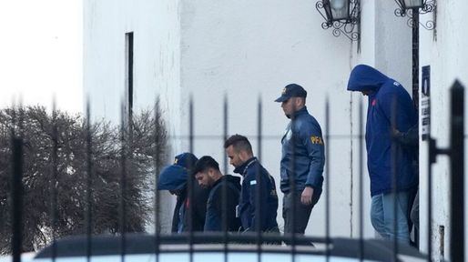 Imputaron por abuso sexual a los rugbiers franceses y quedaron en prisión preventiva
