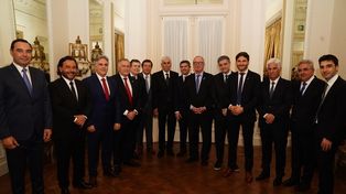 Milei amenaza con vetar el proyecto que busca repartir de forma automática los ATN a las provincias