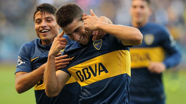 Para cerrar la Bombonera: el golazo de rabona de Calleri