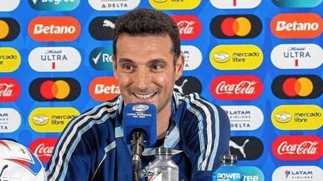 Scaloni: Esta Selección nunca te deja de sorprender