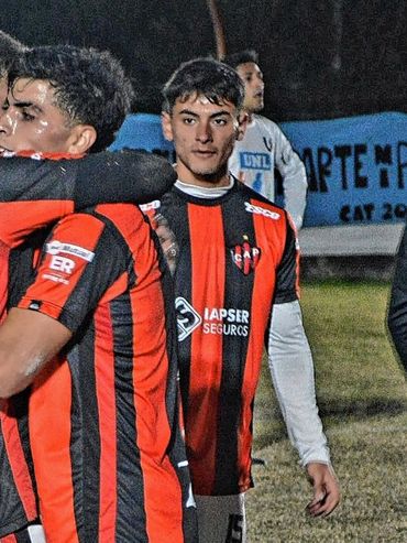 Copa Túnel Subfluvial: Patronato goleó en Santa Fe y acaricia la final