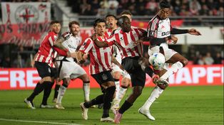 Flamengo venció a Estudiantes por penales y lo eliminó en los cuartos de final de la Libertadores.