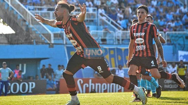 Patronato juega con Boca. Hay incertidumbre por el apagón general.
