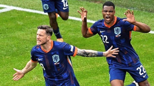 Eurocopa: Weghorst le dio a Países Bajos la victoria sobre Polonia