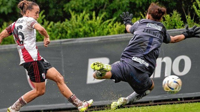 Las chicas de Unión fueron apabulladas por River y siguen sin ganar en Primera