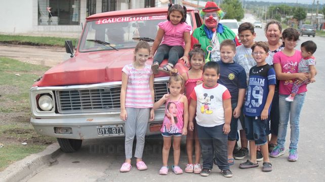 Chinchulín, el payaso de Colonia Avellaneda que contó su historia de lucha, trabajo y ayuda al prójimo