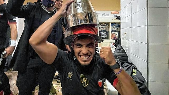 Colón se plantó ante el interés de Racing por Delgado