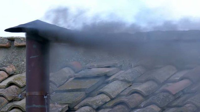 Segunda jornada con fumata negra en el Vaticano