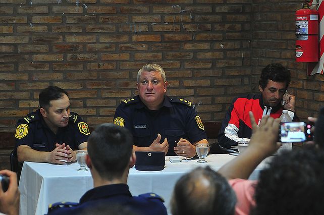 Sin el presidente. La reunión la llevaron adelante Antoniow y González. 