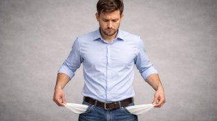 Los salarios formales cayeron contra la inflación en enero y ya perdieron 7,9% real en la era de Javier Milei